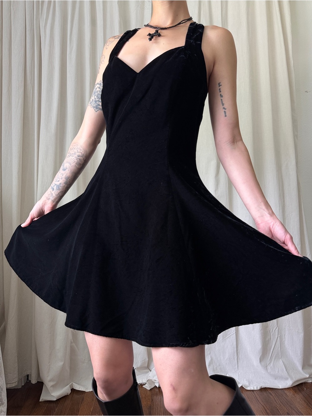 Vintage Betsy & Adam Black Velvet Mini Dress Women's Size Medium | 80s Evening